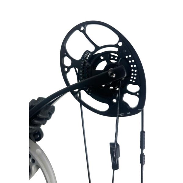 Darton Compound Bow Exodus Pro RH 60#-(27.5''-33.0") 70-85% Let Off Candy Blue Handle/Black Limbs